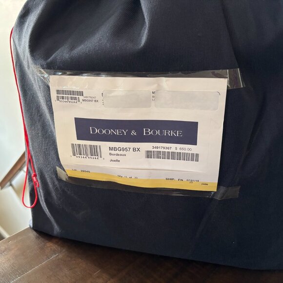 🍂🍁Perfect Fall Bag - Dooney and Bourke Alta Via Joelle in Bordeaux🍂🍁 - Picture 16 of 16